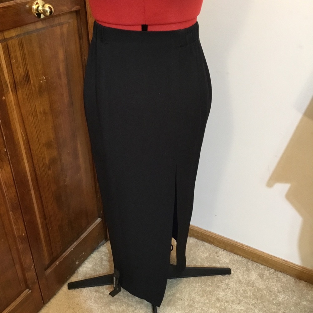 Cache Black Maxi Pencil Skirt with Slit, size XS, NWOT, elastic waist, pleats